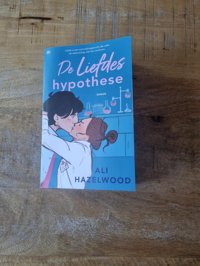 De Liefdeshypothese - Ali Hazelwood (Roman), Boeken, Ophalen, Zo goed als nieuw, Ali Hazelwood, Nederland