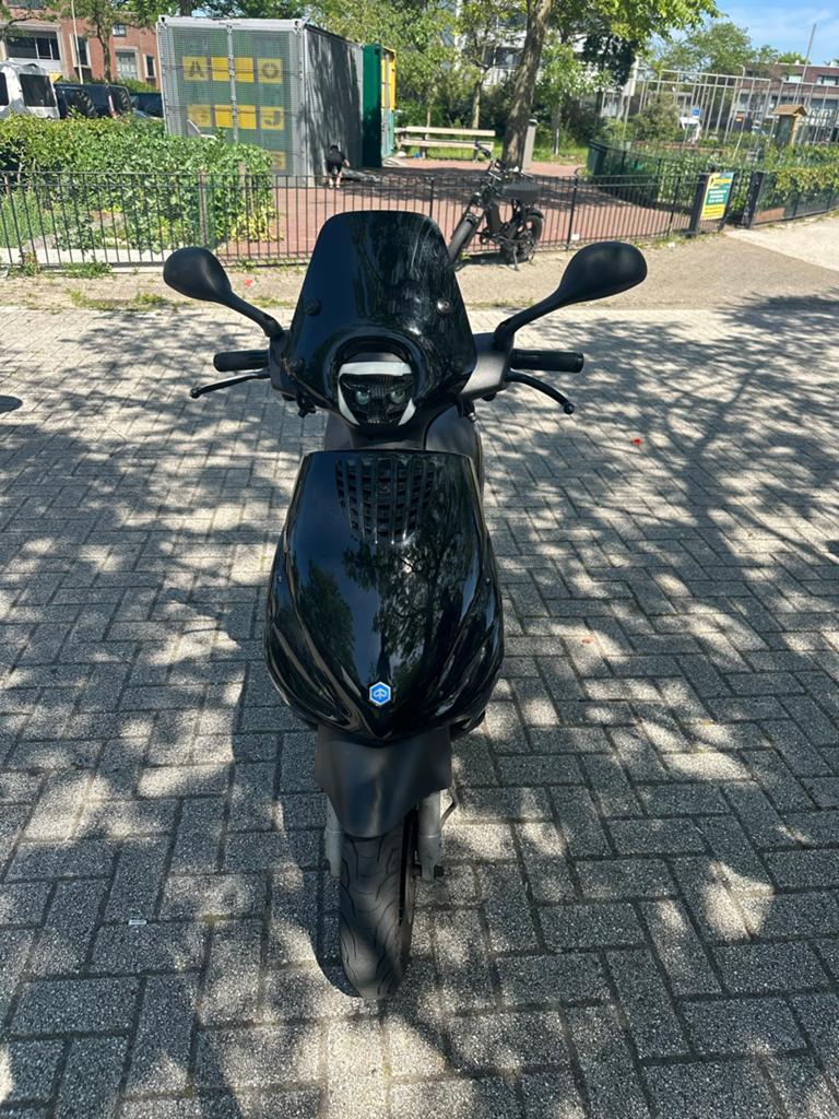Piaggio Zip - 2017 start in 1x, Ophalen, Maximaal 45 km/u, Zip, Zo goed als nieuw