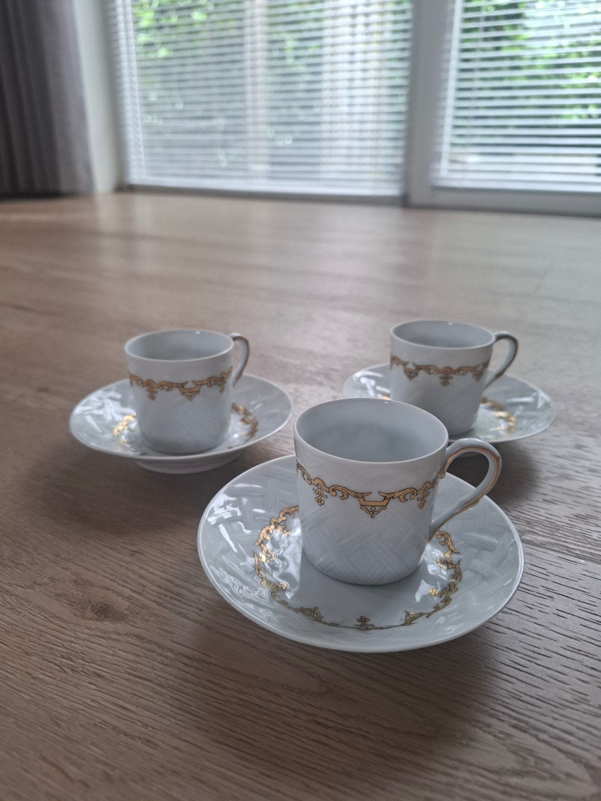 Set van 3 Limoges Bernardaud & C Rimbaud espresso kopjes, Antiek en Kunst, Ophalen of Verzenden