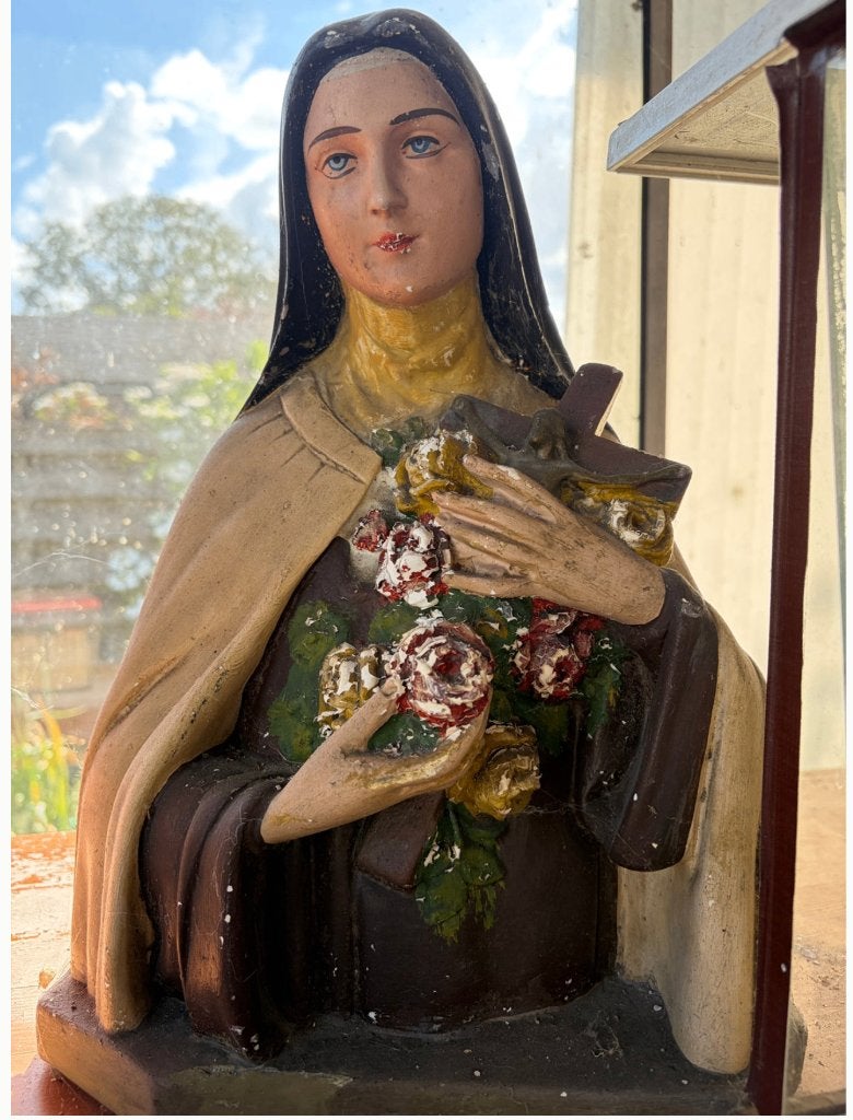 Heiligenbeeld Mooie antiek Theresia van Lisieux borstbeeld, Verzenden