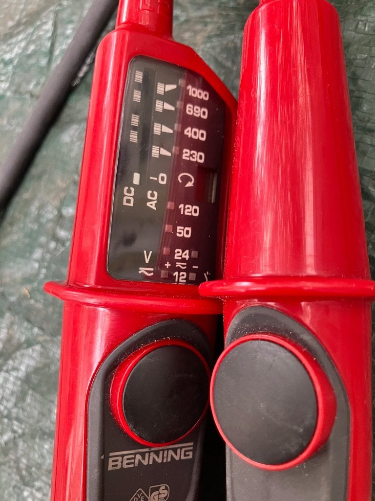 BENNING Duspol Spanningtester AC/DC, Ophalen of Verzenden, Zo goed als nieuw, Multimeter