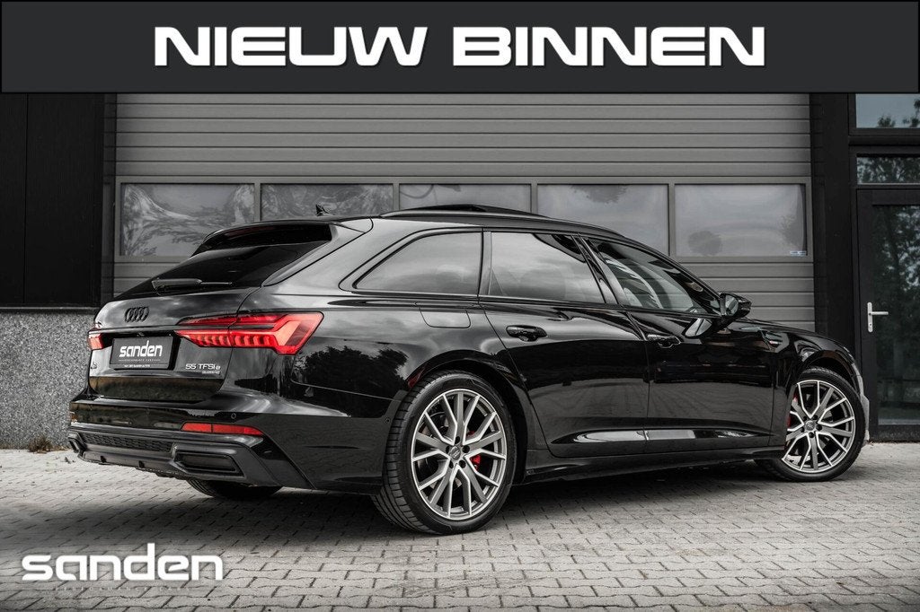 Audi A6 Avant 55TFSIe quattro Competition|367pk|Pano|HUD|Key, Auto's, Audi, Automaat, 4 cilinders, Zwart, Vierwielaandrijving