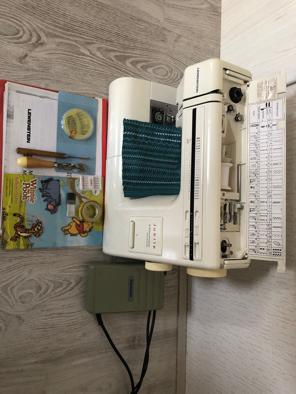 lewenstein naaimachine ML3023, Hobby en Vrije tijd, Ophalen of Verzenden, Zo goed als nieuw, Naaimachine, Lewenstein
