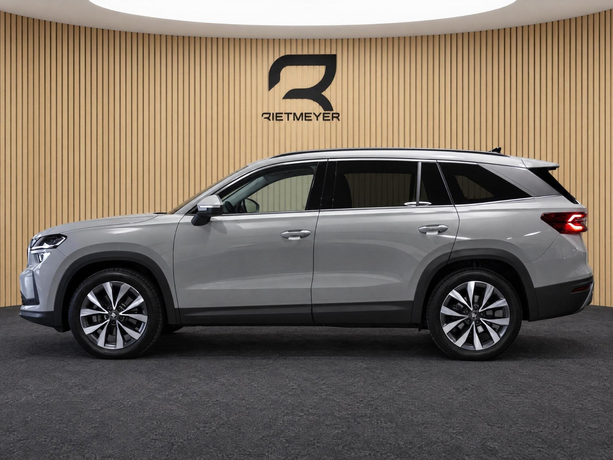 Skoda Kodiaq 1.5 TSI MHEV Business Edition 7p. |Camera |Memo, Auto's, 12 maanden, Stof, Euro 6, 4 cilinders