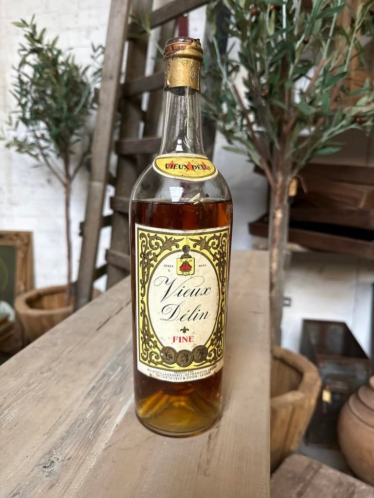 Oude Vieux Delin Fles, Verzamelen, Wijnen, Ophalen, Gebruikt, Overige gebieden, Overige typen