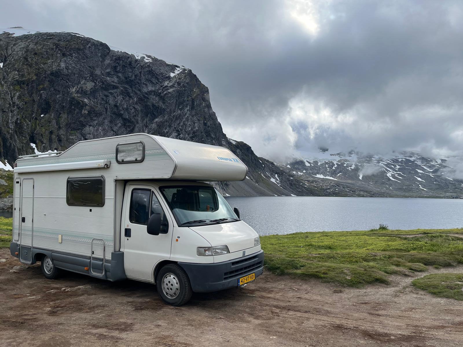 Fiat Ducato Rimor camper - Klaar voor vakantie!, Caravans en Kamperen, Alkoof, Fiat, Treinzit, Particulier