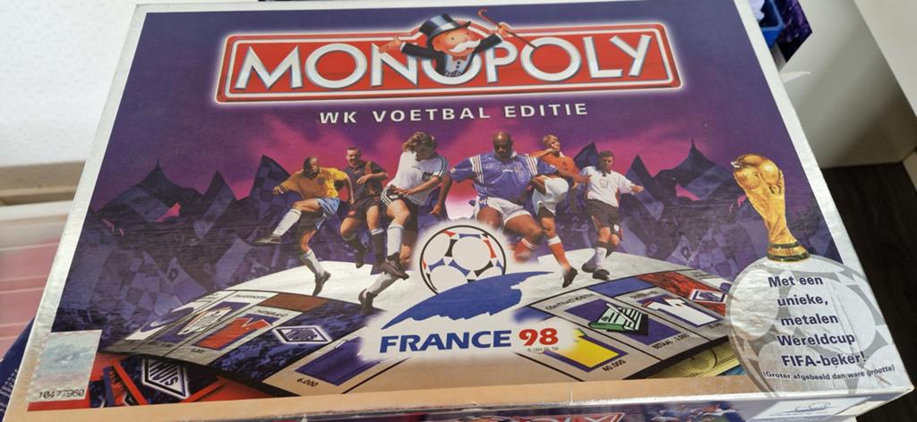 WK 98 FRANCE MONOPOLY SPEL, Ophalen of Verzenden, Zo goed als nieuw