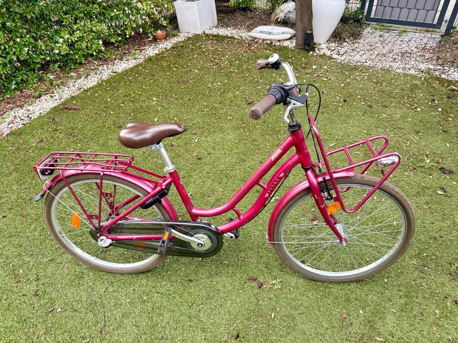 Flyke Tourin 24 inch meisjesfiets met 3 versnellingen, Ophalen, Terugtraprem, Handrem, Gebruikt