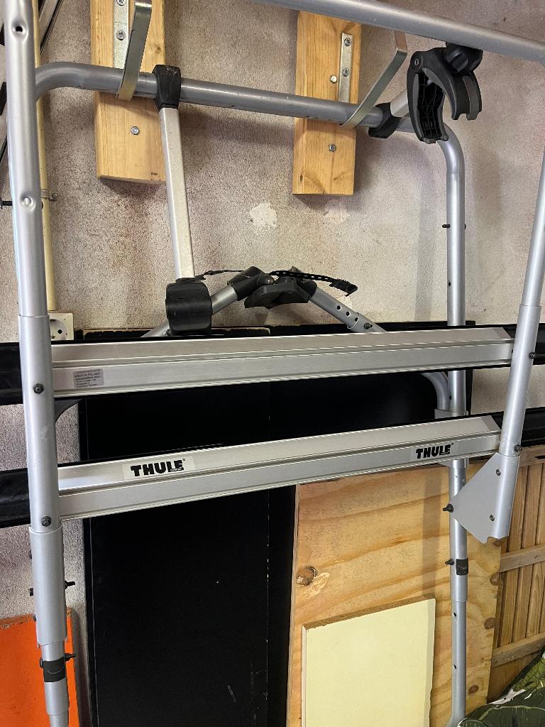Thule BackPac 973 achterklep fietsendrager (Opel Zafira), Auto diversen, Fietsendragers, Gebruikt, Elektrische fiets, 2 fietsen
