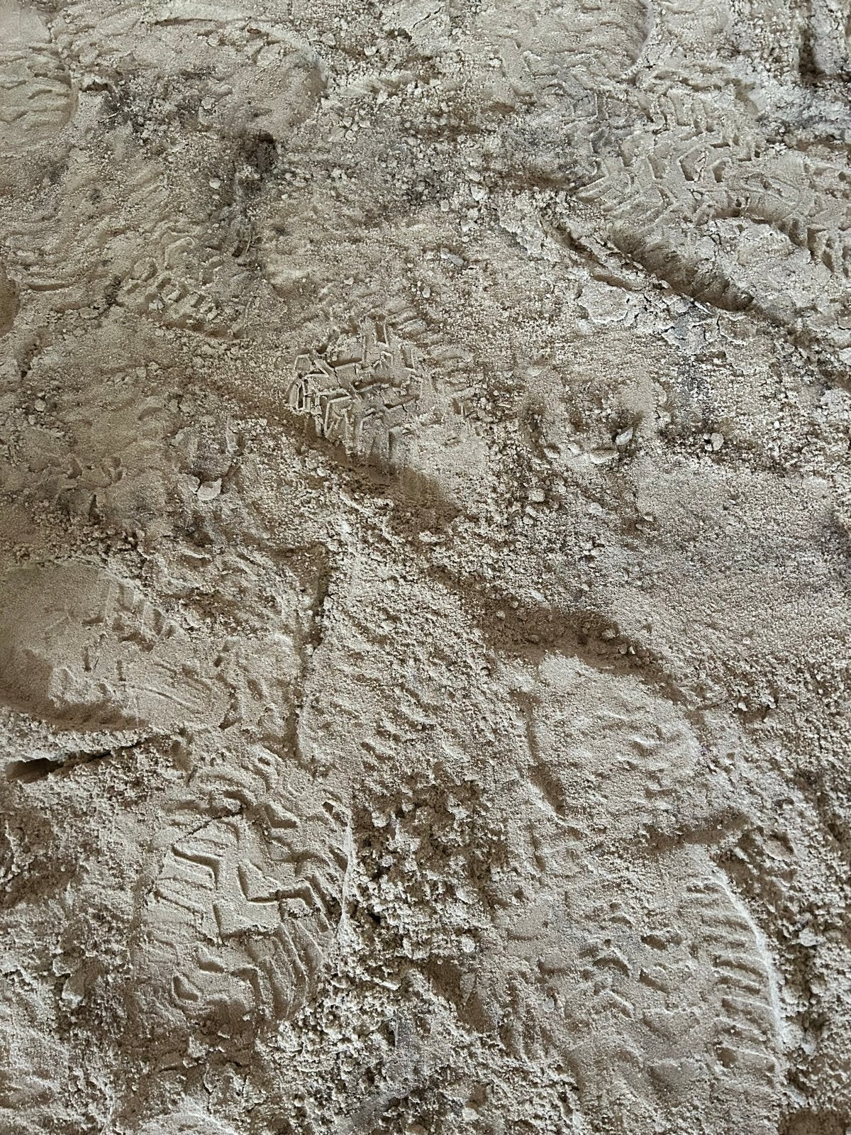 Gratis 3m2 wit / geel zand, Ophalen, Gebruikt, Ophoogzand