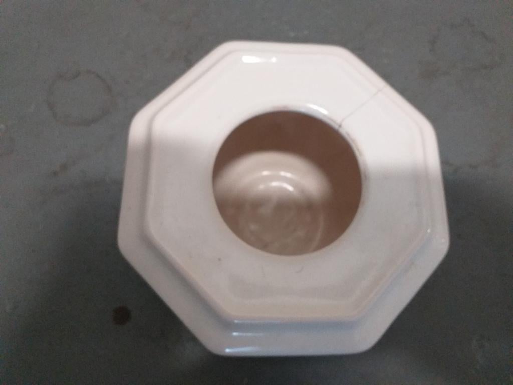 Crème-kleurige achthoekige bloempot/plantenbak, Ophalen
