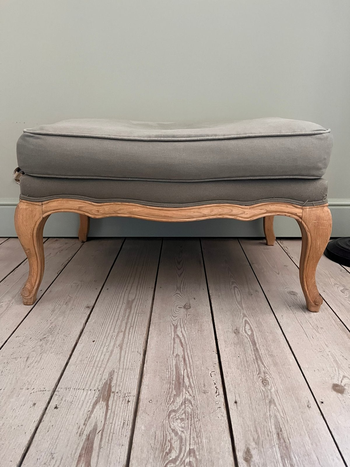 Voetenbankjes footstool, Ophalen, Minder dan 50 cm, 125 cm of meer, Zo goed als nieuw