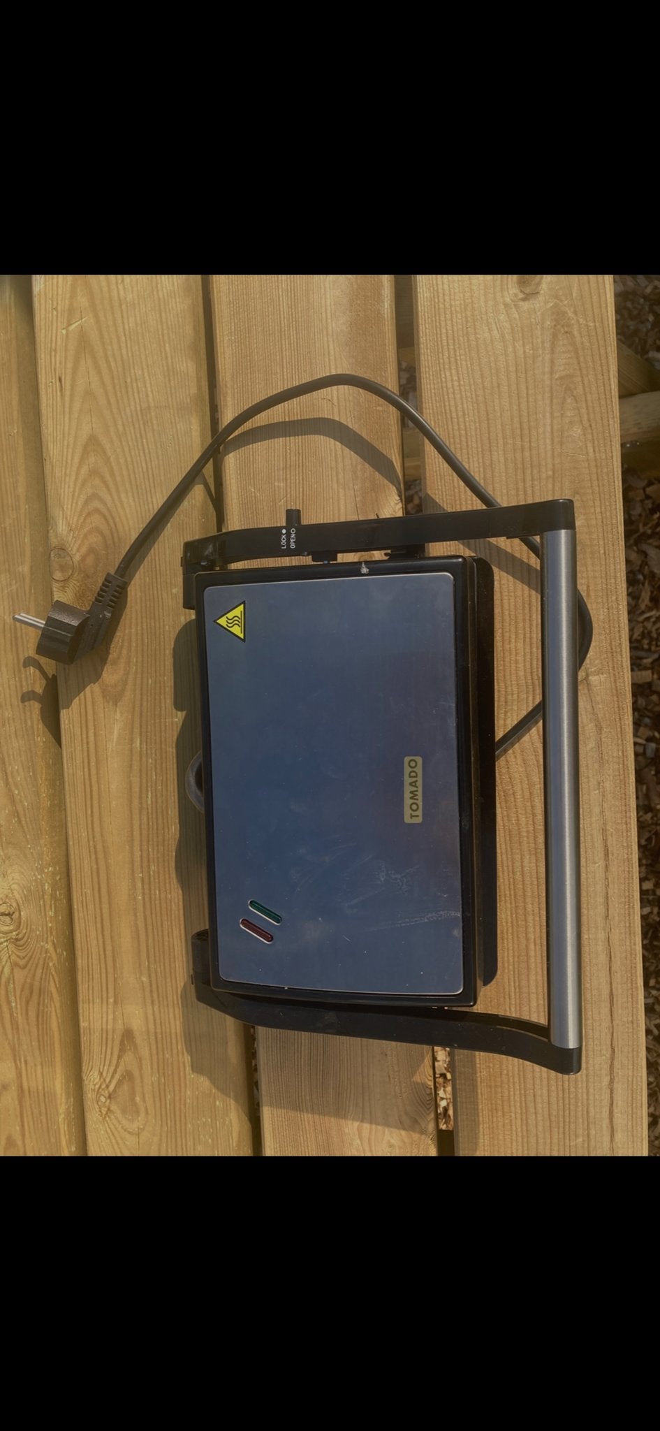 Tomado Grill/Tosti-ijzer - Compact en Handig, Witgoed en Apparatuur, Contactgrills, Ophalen of Verzenden, Gebruikt