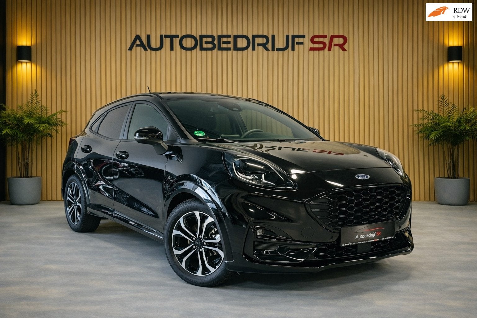 Ford Puma 1.0 EcoBoost ST-Line X Electrische Kofferklep! 155, Auto's, Ford, 1226 kg, Leder en Stof, Zwart, Bedrijf