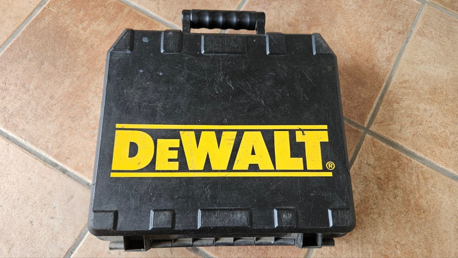 DeWALT accuboormachine met klopboorstand compleet met koffer, Ophalen of Verzenden, Gebruikt