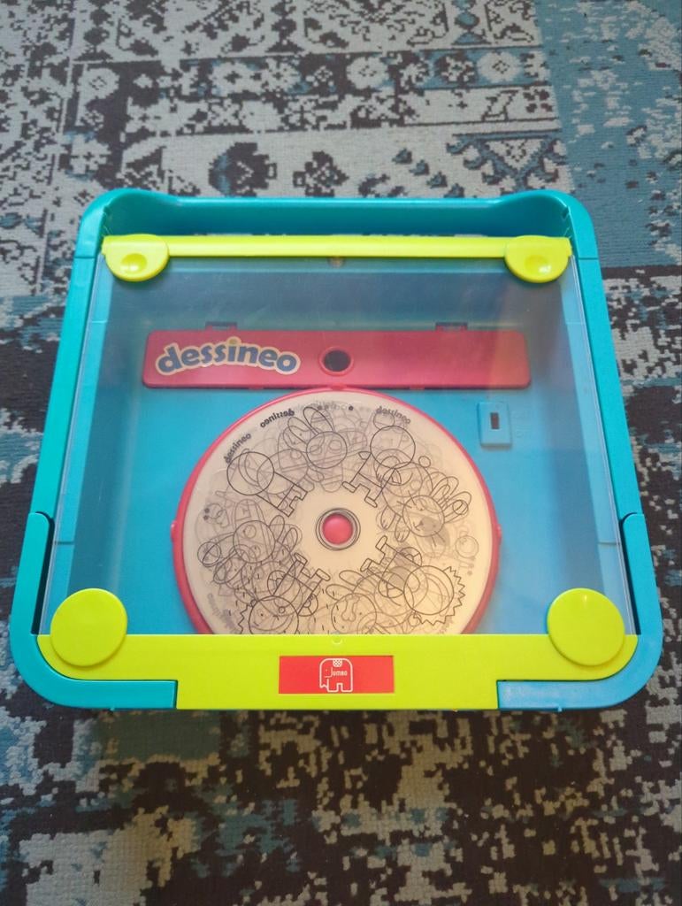 Dessineo tekenmachine, Kinderen en Baby's, Speelgoed | Educatief en Creatief, Ophalen, Gebruikt, Knutselen