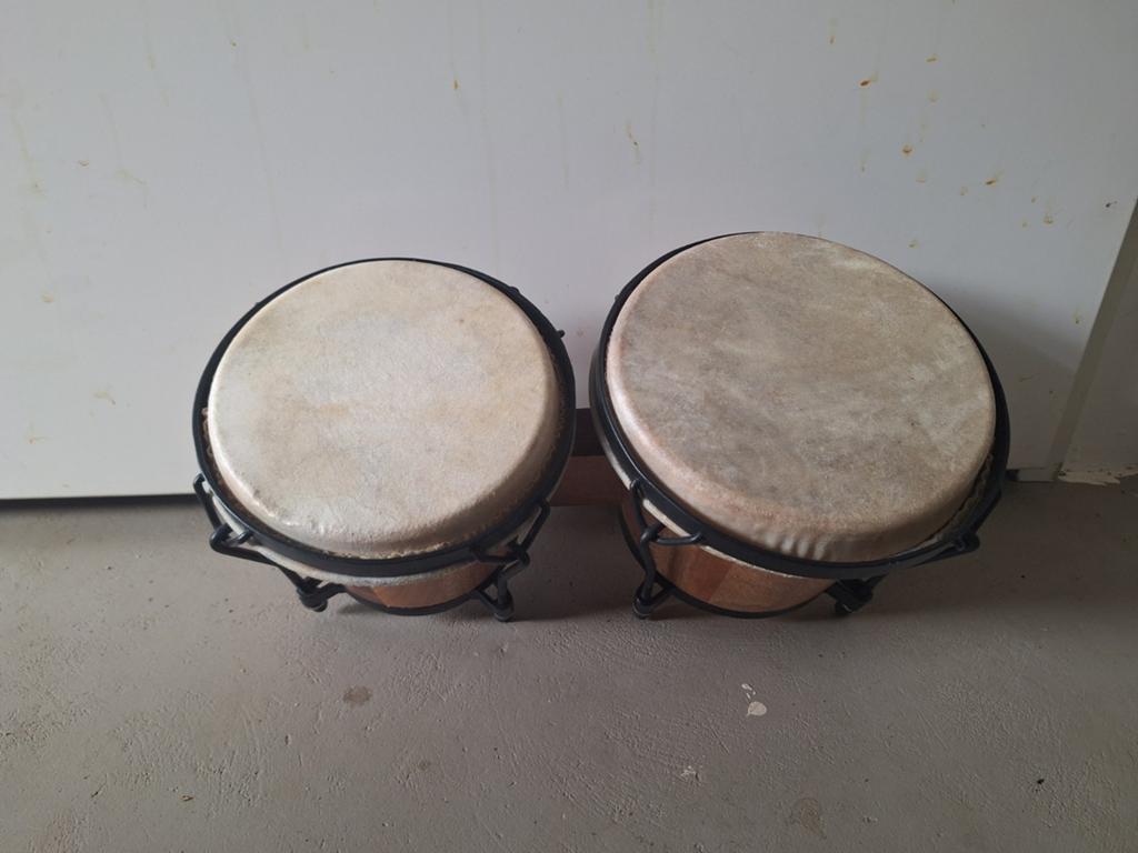 Bongo drums - Houten bongo's met natuurlijke vellen, Muziek en Instrumenten, Ophalen of Verzenden