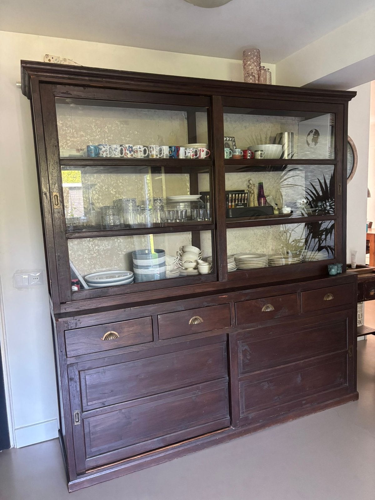 Antieke Buffet - Vitrinekast - 195x210 cm, Ophalen
