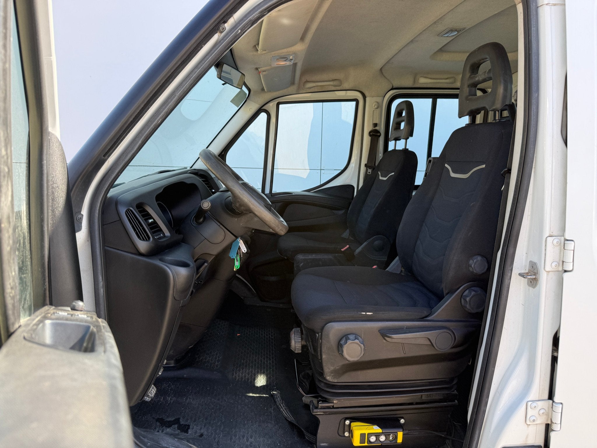 Iveco Daily 35C14 2.3 Kipper Dubbele Cabine Kist Dubbellucht, Achterwielaandrijving, Gebruikt, Euro 6, Iveco