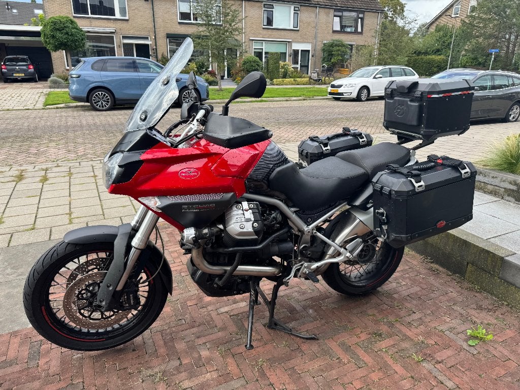 Moto guzzi Stelvio 1200 ntx - 2010, Cardan-aandrijving, 4 cilinders, Motorrijbewijs A, Gebruikt