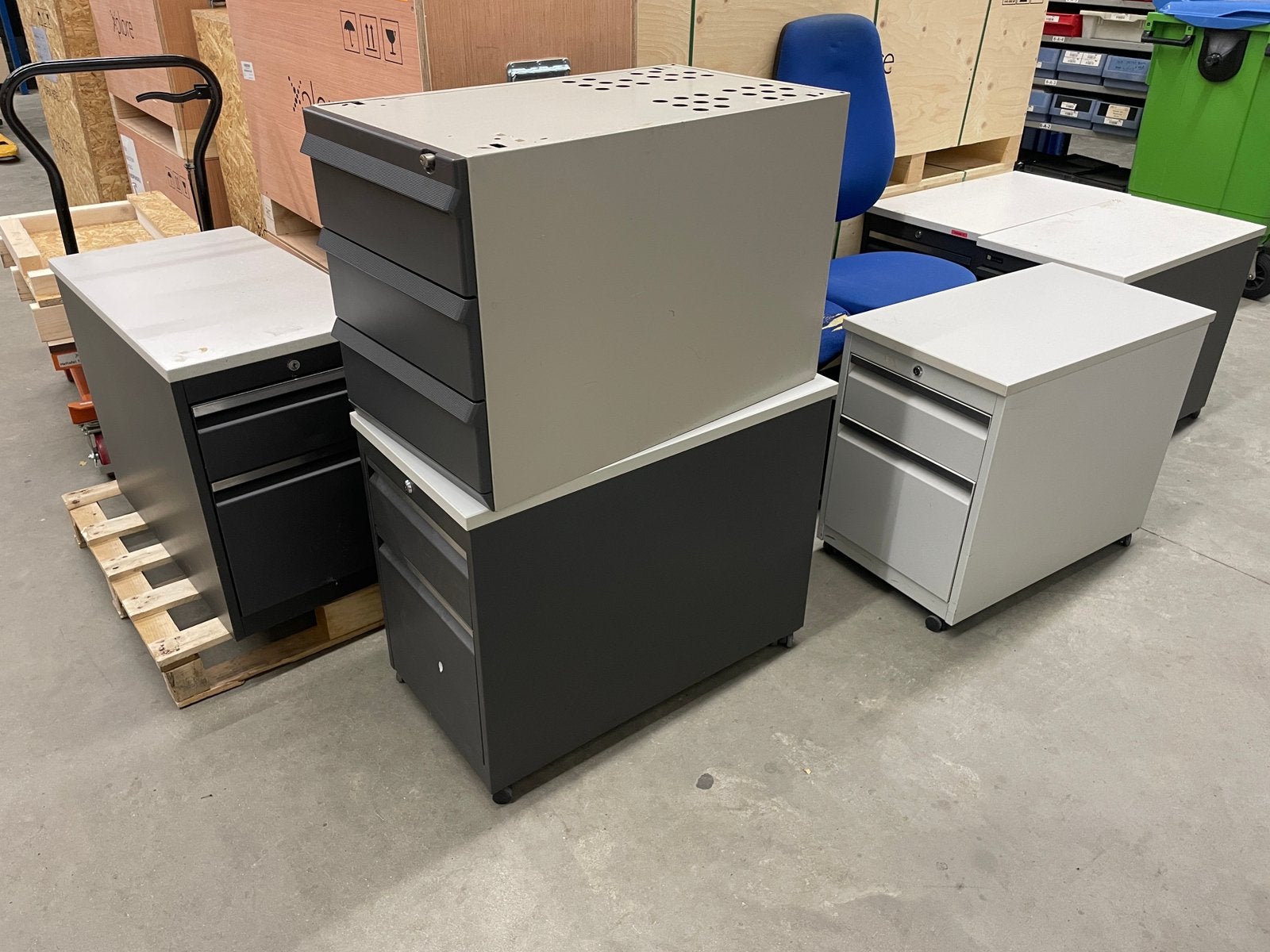 Archiefkast 5 met lades en bureaustoel, Ophalen, Gebruikt, 50 tot 100 cm, Minder dan 100 cm