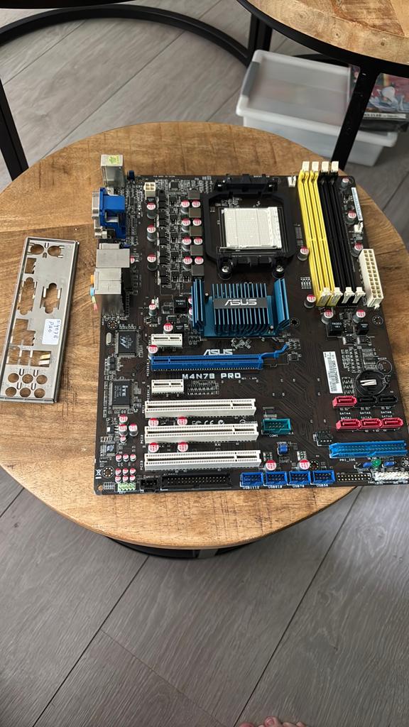 Asus M4N78 Pro Moederbord, Ophalen of Verzenden, Gebruikt