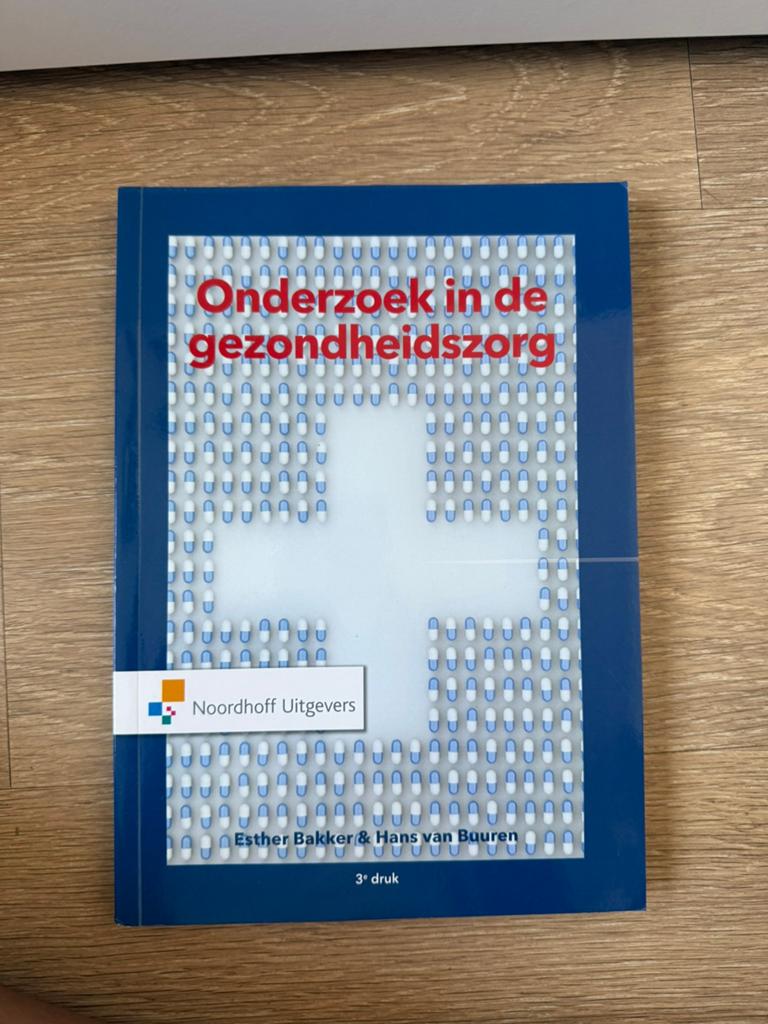 Onderzoek in de gezondheidszorg - Esther Bakker, Boeken, Ophalen of Verzenden, Gamma, Zo goed als nieuw, HBO