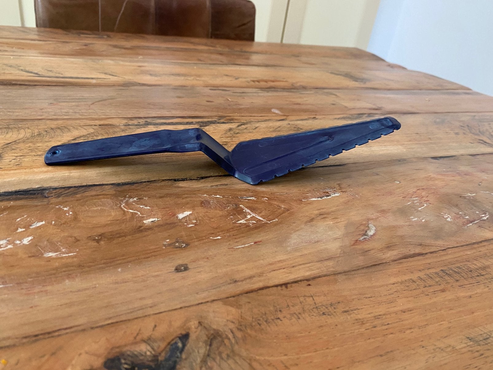 Tupperware taartschep, Huis en Inrichting, Keuken | Tupperware, Ophalen of Verzenden, Zo goed als nieuw, Blauw, Overige typen