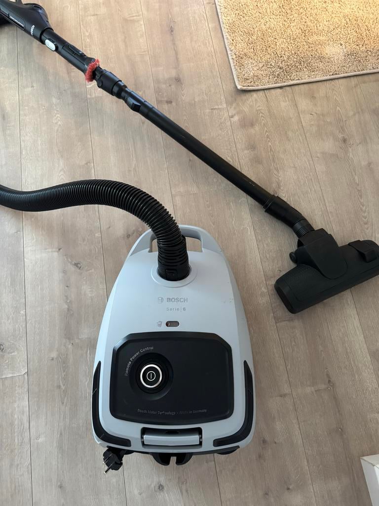 Bosch Serie 6 stofzuiger, Ophalen, Gebruikt, Stofzuiger