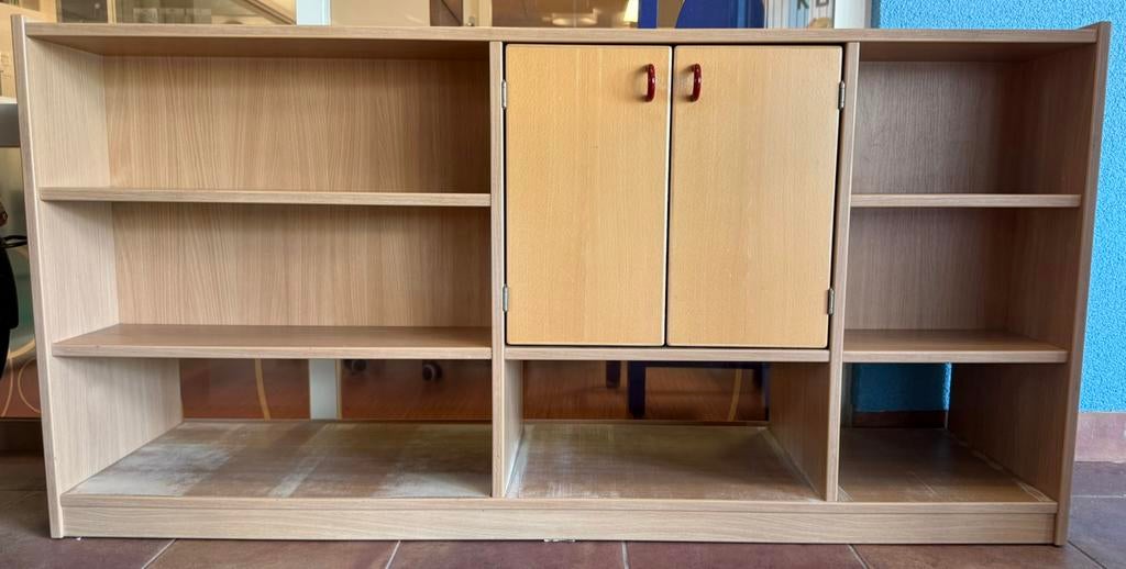 Kast, Huis en Inrichting, Ophalen, Gebruikt, Kast kan op slot, sleutel is aanwezig, 25 tot 50 cm