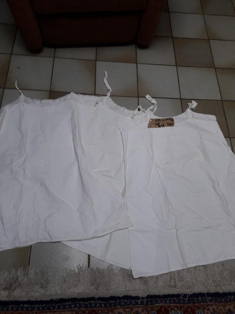 UITVERKOOP ALLER LAATSTE 3 FR.NACHT HEMPJES, Ophalen of Verzenden