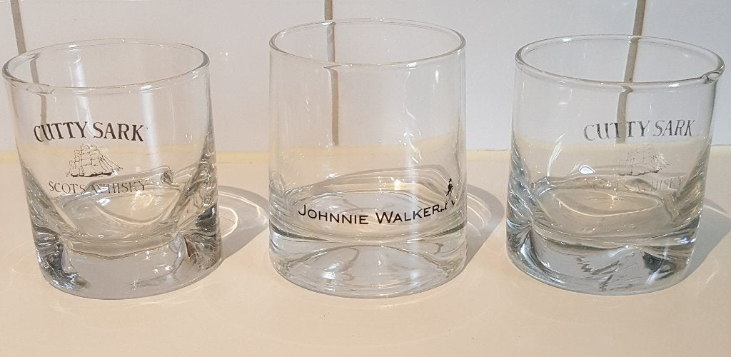 Diverse glazen, bekers & ander servies., Overige materialen, Overige merken, Overige typen, Nieuw