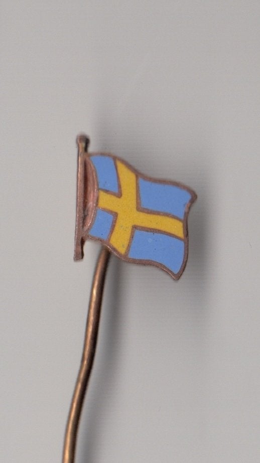 Zweden Sweden vlag emaille speldje, Gebruikt, Niet vindbaar, Niet vindbaar, Speldje of Pin