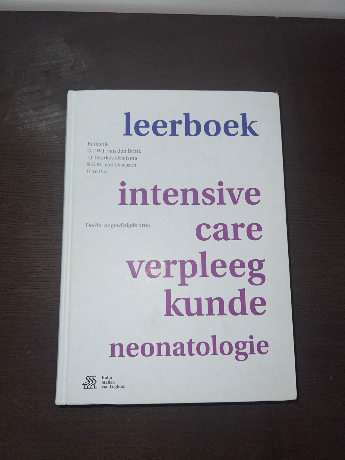 Leerboek intensive care verpleegkunde neonatologie, Ophalen of Verzenden, Beta, Zo goed als nieuw, HBO