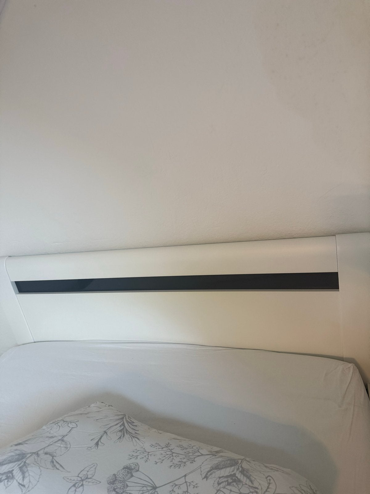 Wit bedframe met lattenbodem en matras (140x200 cm), Gebruikt, Wit, Tweepersoons, 200 cm