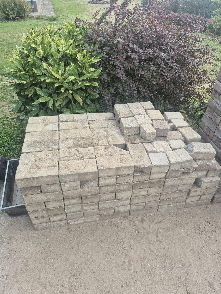 Gratis grijze klinkers klinkers 10x21x7 cm - ca. 5m2, Ophalen, Beton, Minder dan 5 m², Klinkers