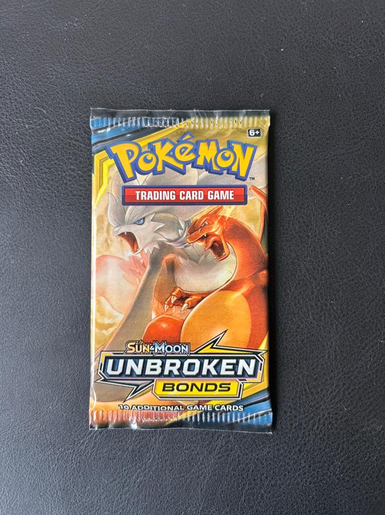 Unbroken bonds booster pack sealed, Ophalen, Zo goed als nieuw, Booster