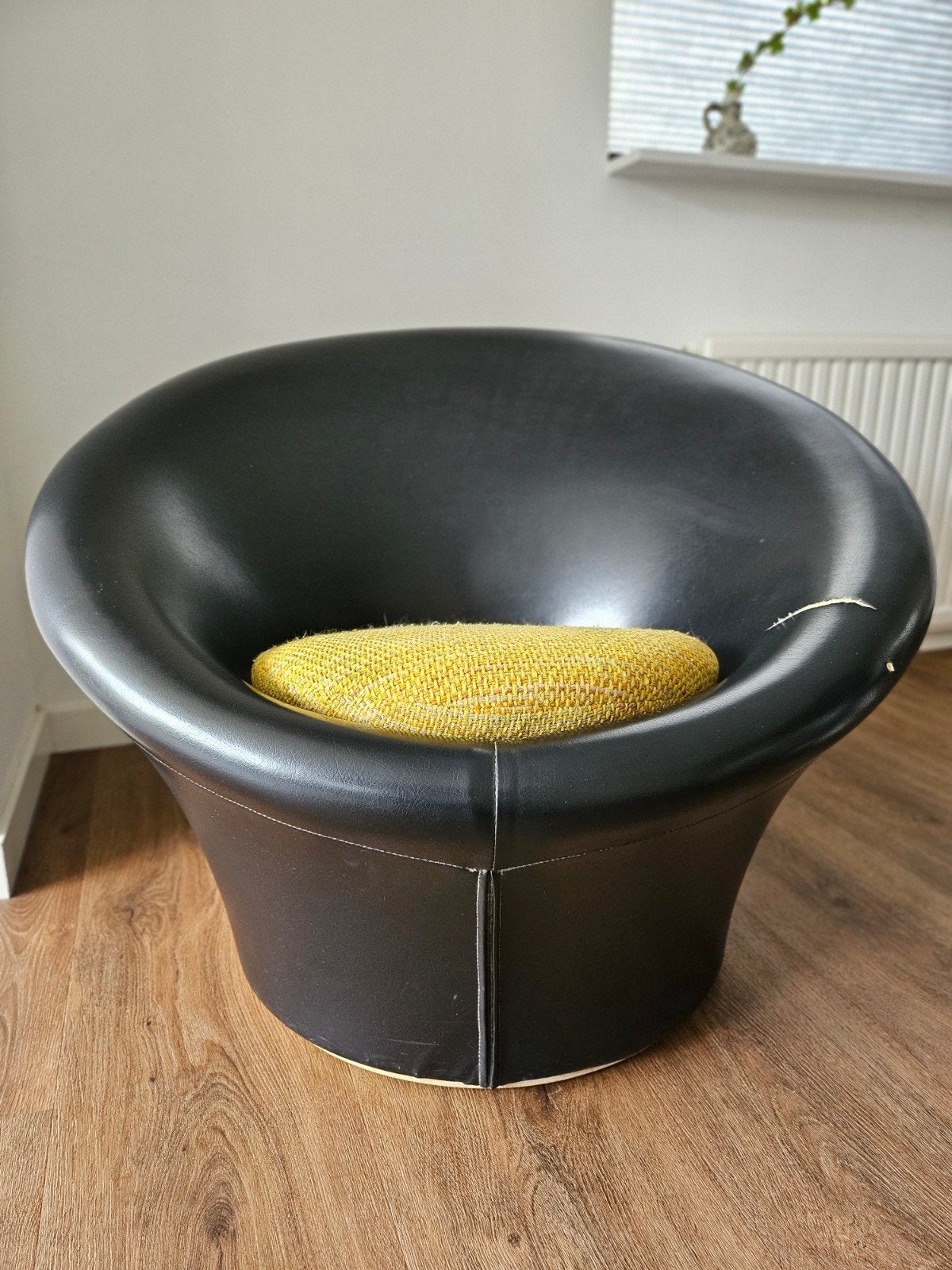 Vintage Artifort F560 mushroom fauteuil, Ophalen, Overige materialen, Gebruikt, 75 tot 100 cm
