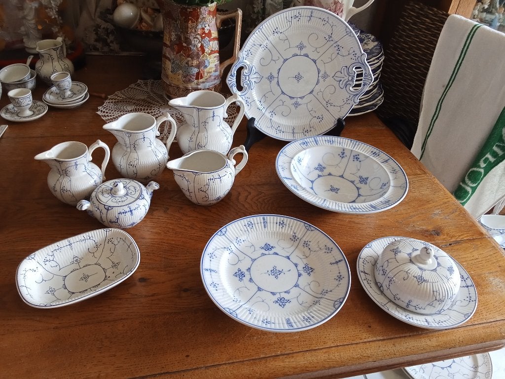 te koop van oude villeroy en boch series DRESDEN, Antiek en Kunst, Ophalen of Verzenden