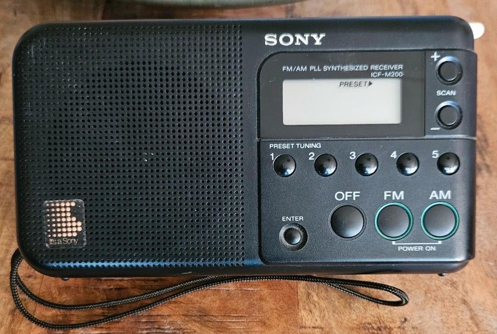 Sony ICF-M200 FM/AM PLL Synthesized Receiver, Ophalen of Verzenden, Gebruikt, Radio