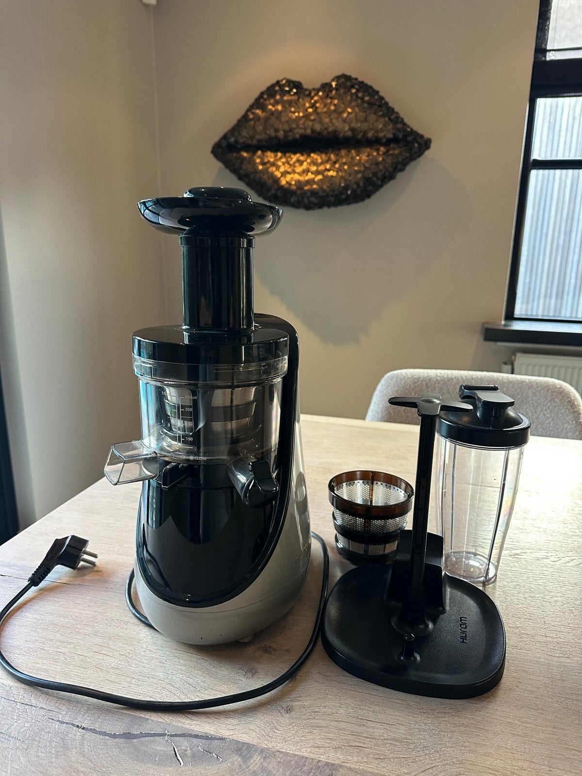 Hurom Slowjuicer - Zo goed als nieuw, Witgoed en Apparatuur, Ophalen of Verzenden, Zo goed als nieuw, Elektrisch, Slowjuicer