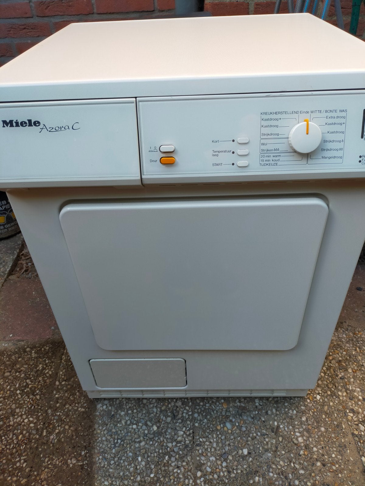 Miele Azora C droger - Defect (aardlekschakelaar), Ophalen, 6 tot 8 kg, Voorlader, Niet werkend