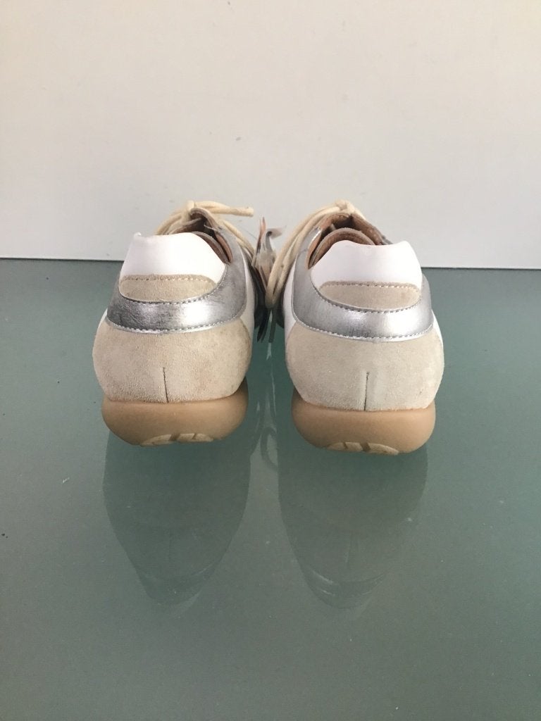 Hartjes 36 | Nieuwe witte sneakers | Gratis verzenden, Verzenden, Wit, Nieuw, Sneakers of Gympen