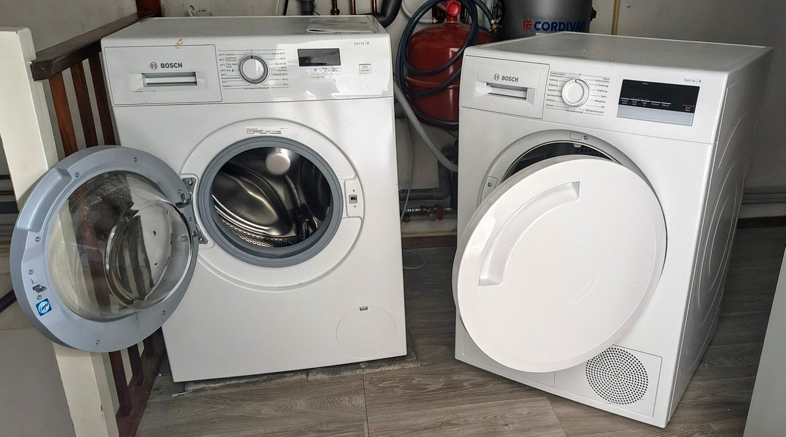 Bosch Wasmachine en Droger Set - Zo goed als nieuw