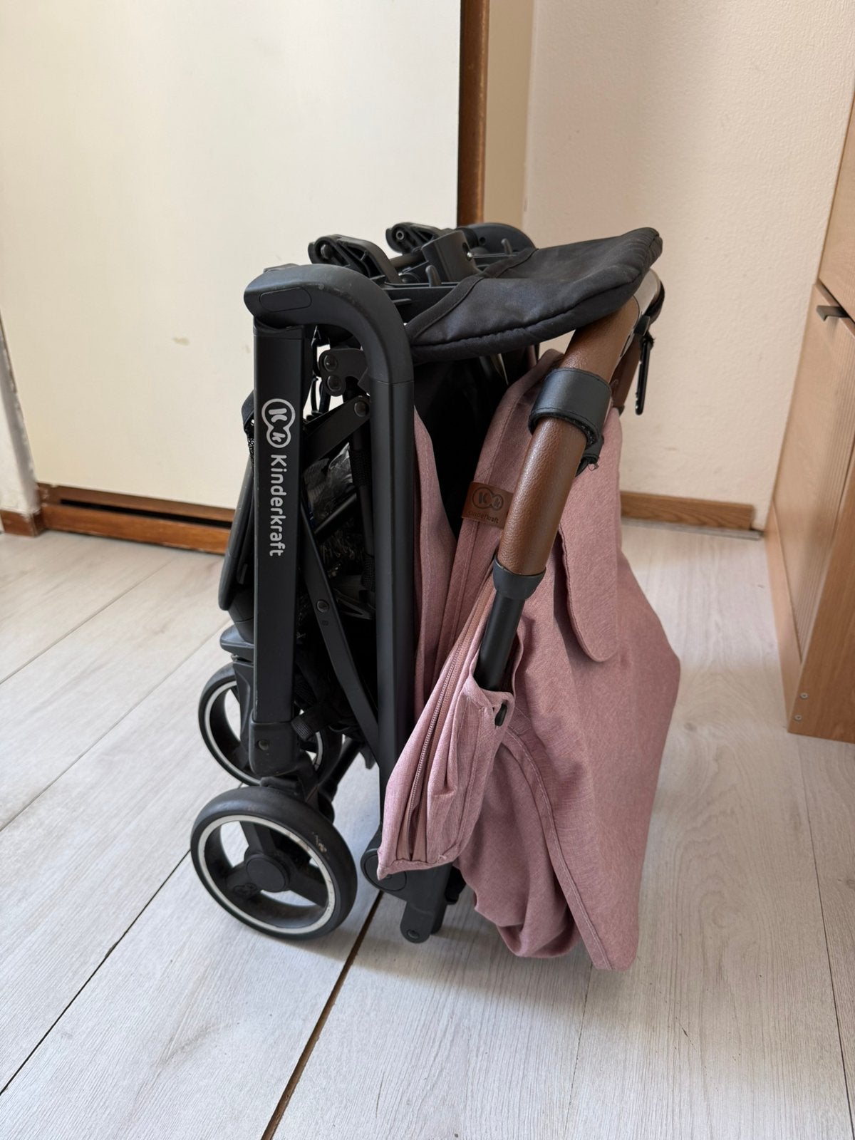 Kinderwagen, Ophalen, Zo goed als nieuw, Regenhoes
