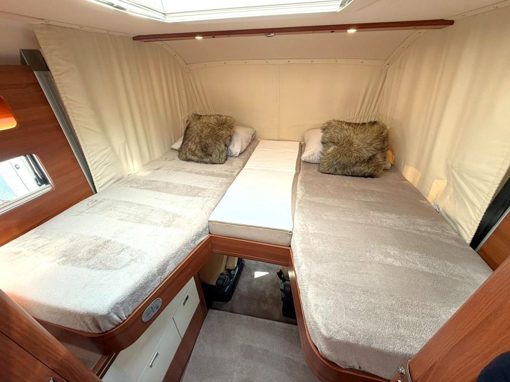 Carthago i53 Liner for Two 210PK IVECO AUTOMAAT ALDE | U-ZIT, Vloeistofverwarming, Bedrijf, Diesel, Carthago
