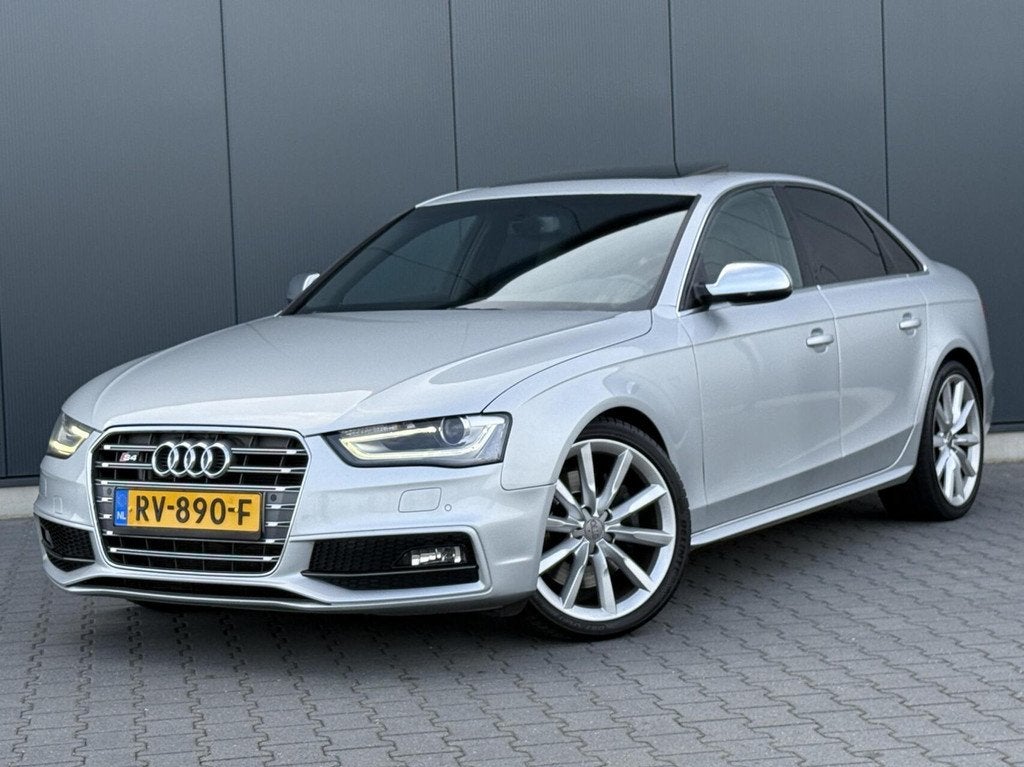 Audi S4 3.0 TFSI Quattro 333PK Schuifdak - Carbon - Bang & O, Auto's, Audi, Automaat, Euro 5, Gebruikt, Zwart