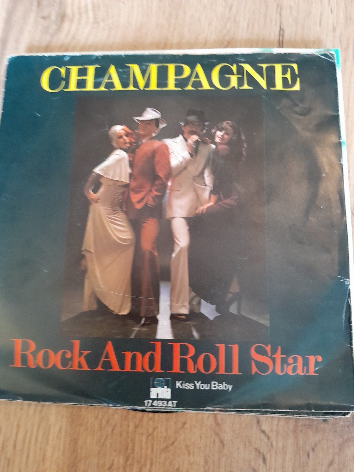 Champagne 7 inch  rockand roll star, Ophalen of Verzenden, Zo goed als nieuw, Pop