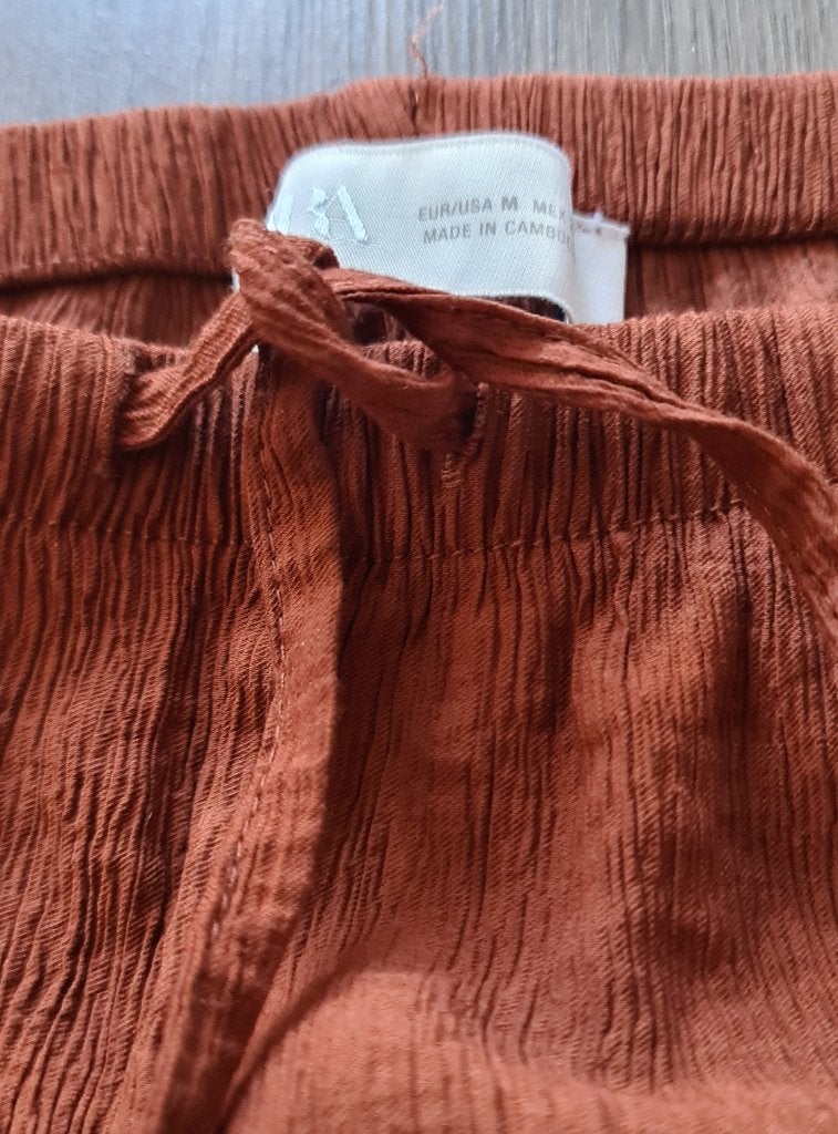 Zara Crinkle Broek - Maat M, Maat 38/40 (M), Bruin, Zara, Ophalen of Verzenden