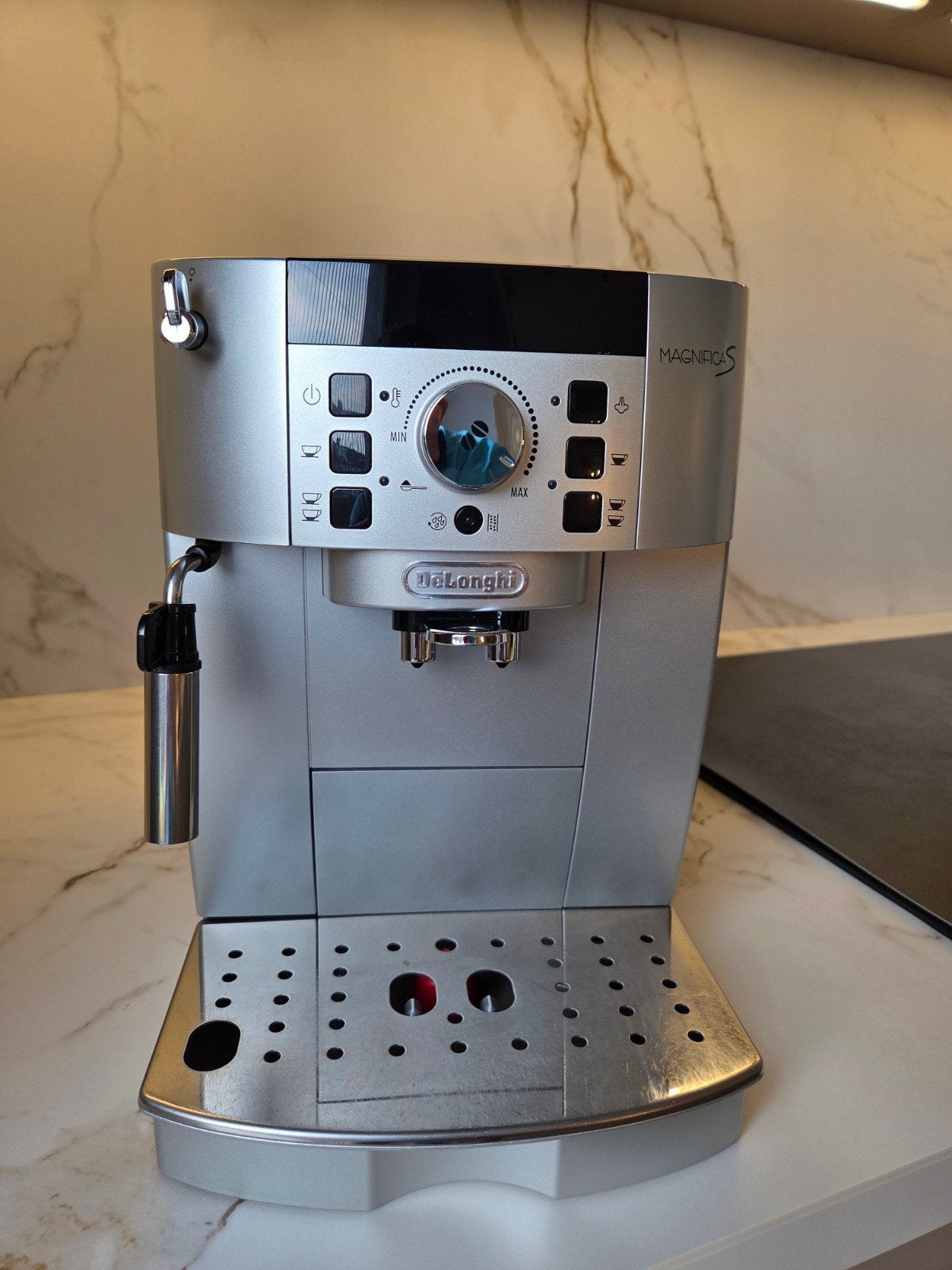 DeLonghi Magnifica S volautomatische koffiemachine